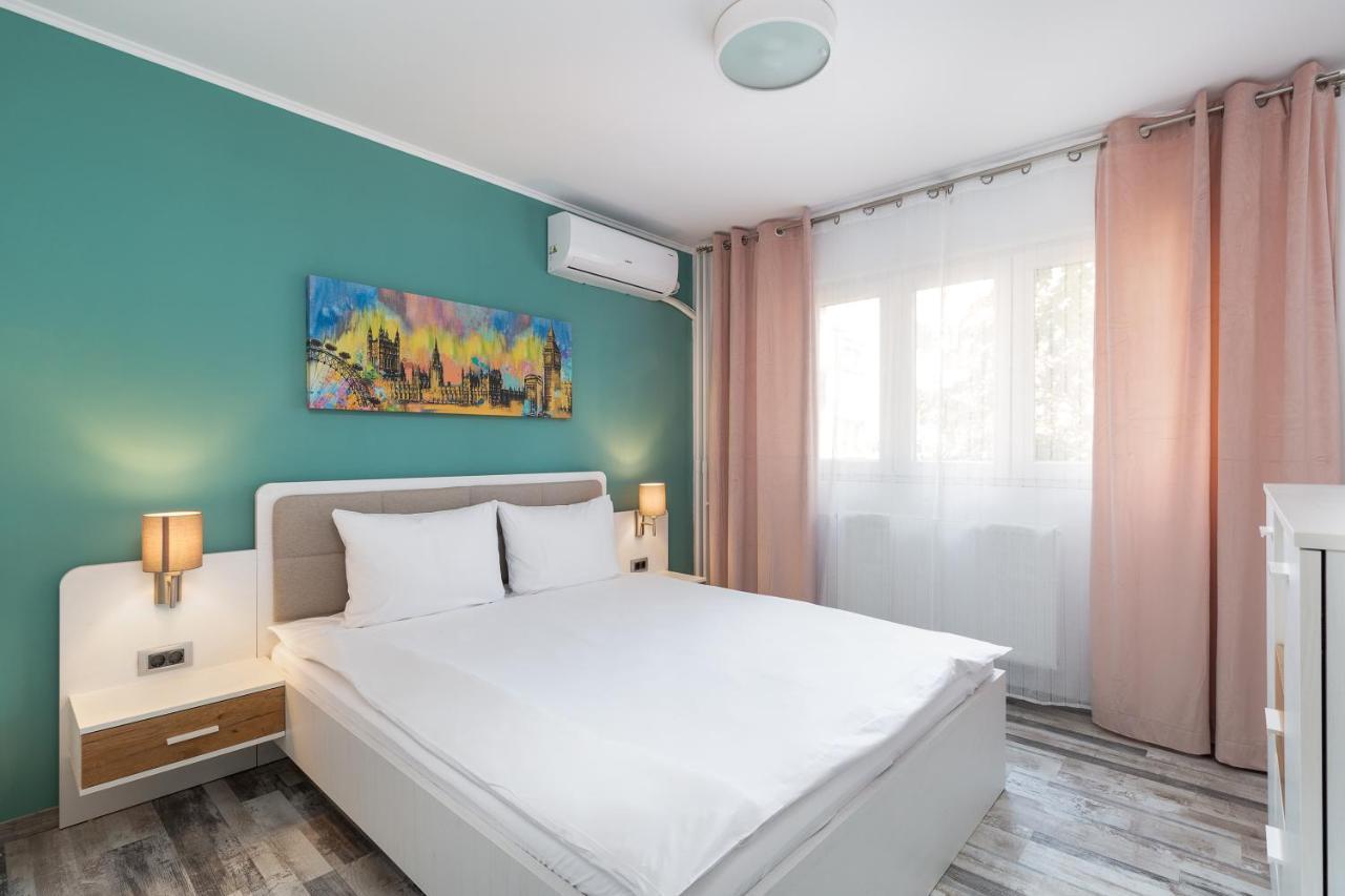 Decebal Flat Apartamento Oradea Exterior foto